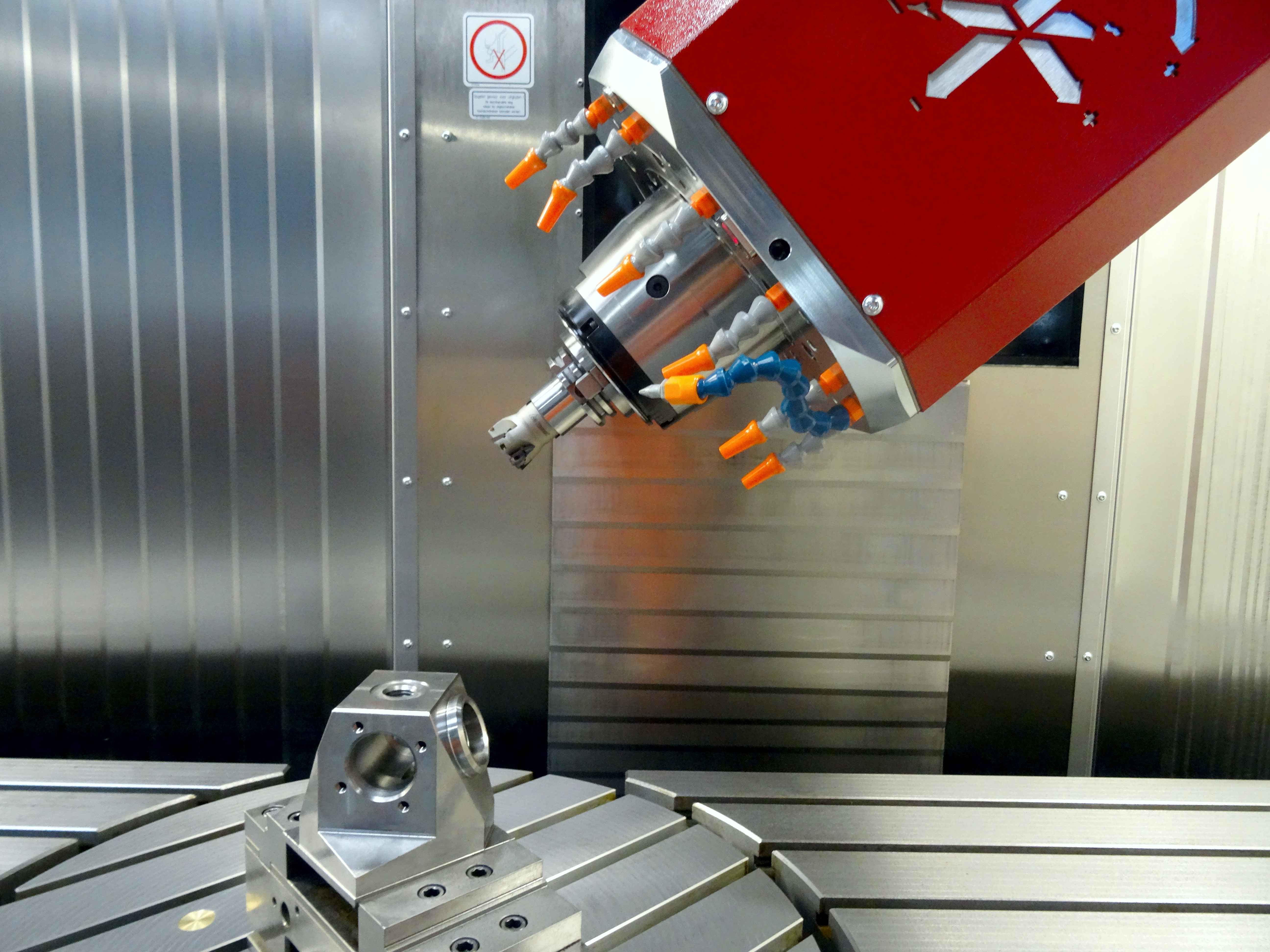 Fräsen und Zerspanen – Automatisches Be- und Entladen